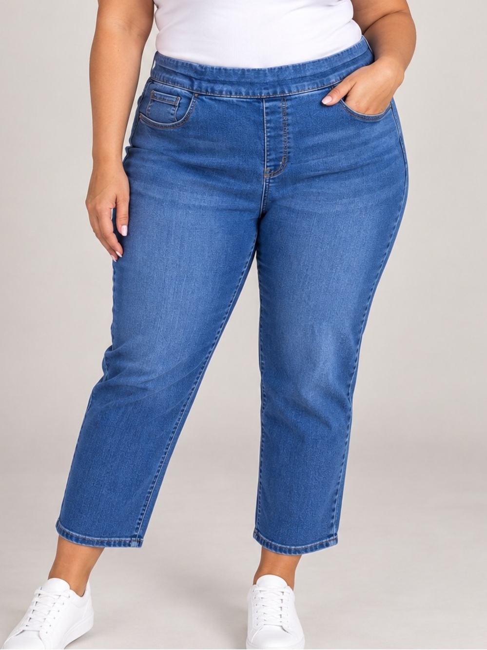 Terra & Sky Plus Size Cropped Slim Straight Blue Jeans